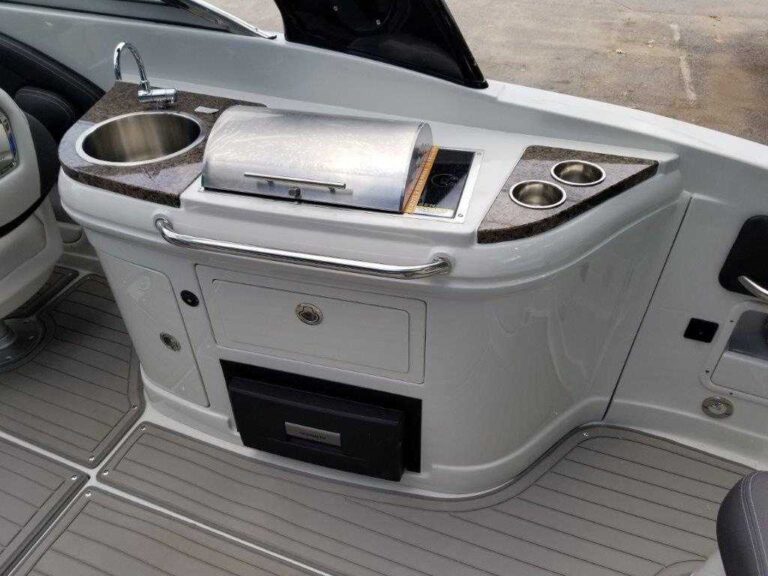 2021 Crownline E285 - Arch - Grill US-KIS86794F021 [photo 21]